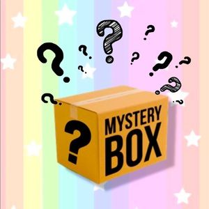 ❤️ 5 Full Sized Mystery Makeup Bundle Box